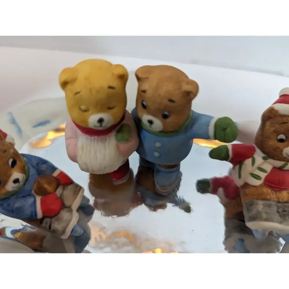 CHRISTMAS BEARS SKATING PARTY TEA LIGHT BY JASCO #107 ORIGINAL BOX HAND PAINTED